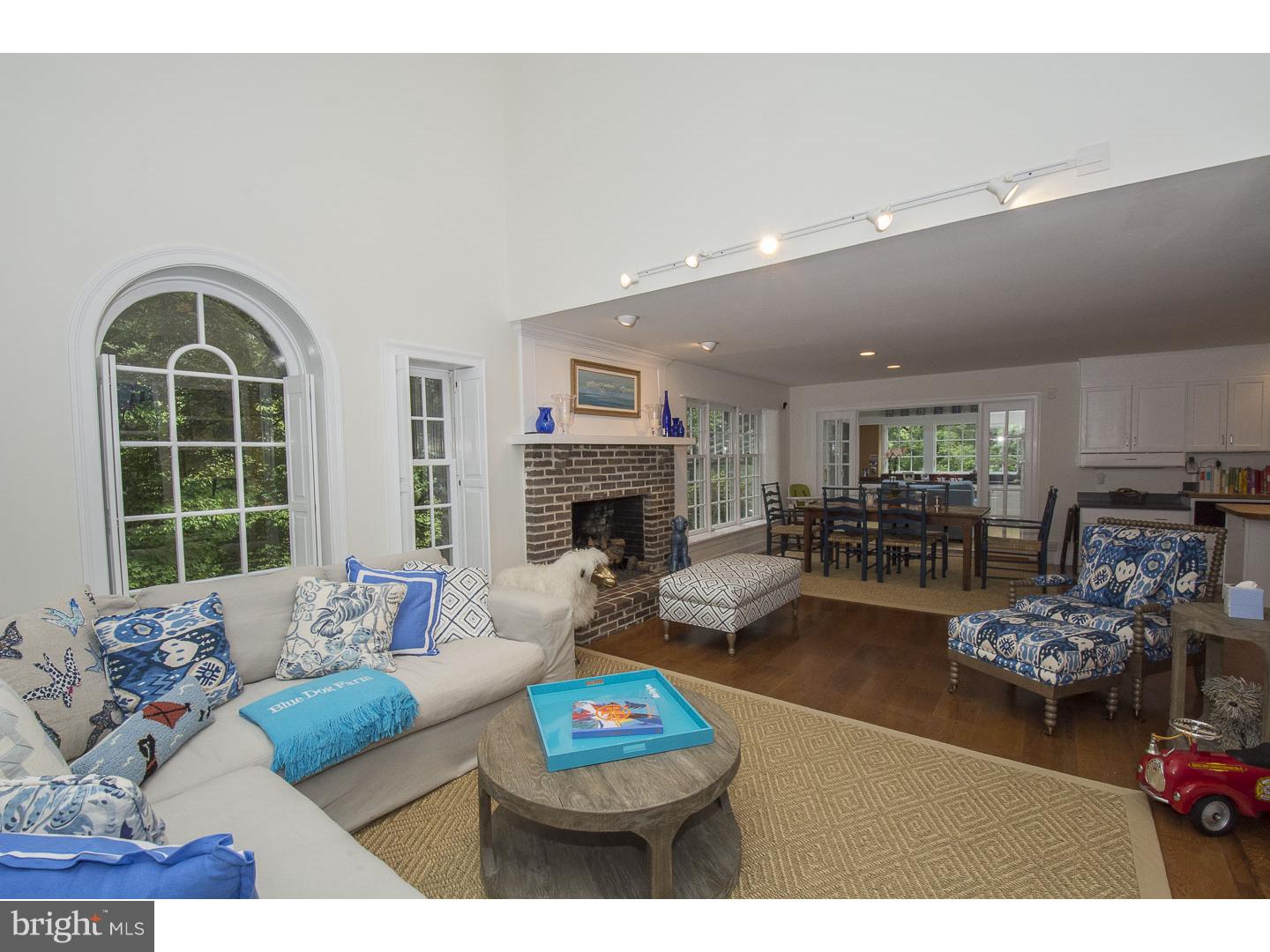 RADNOR HUNT - Residential