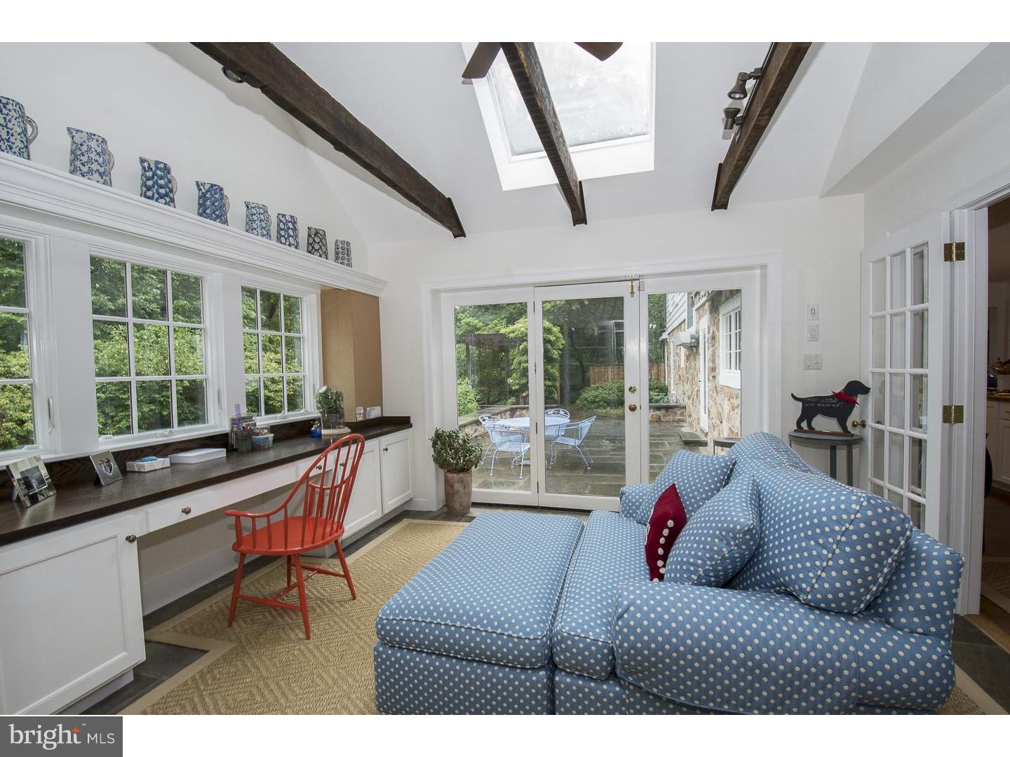 RADNOR HUNT - Residential