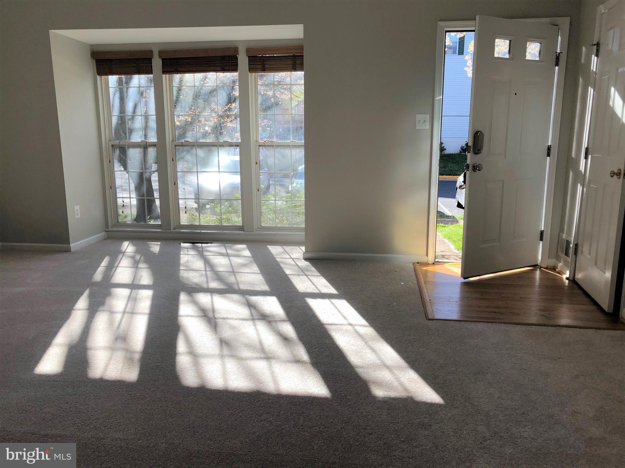 POTOMAC LAKES - Residential