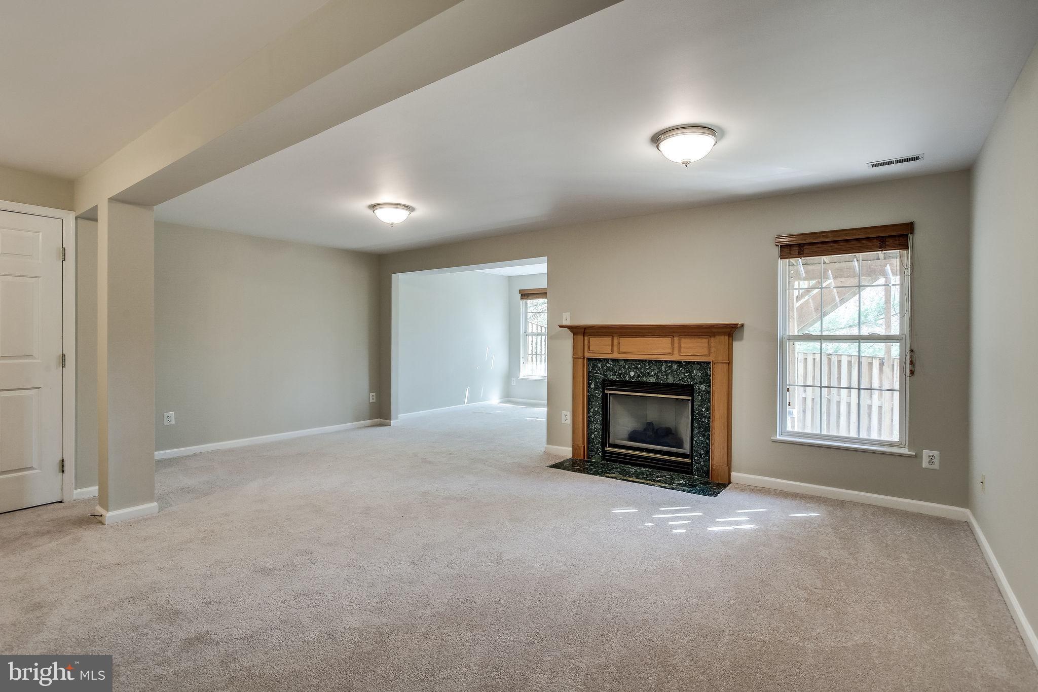 POTOMAC LAKES - Residential