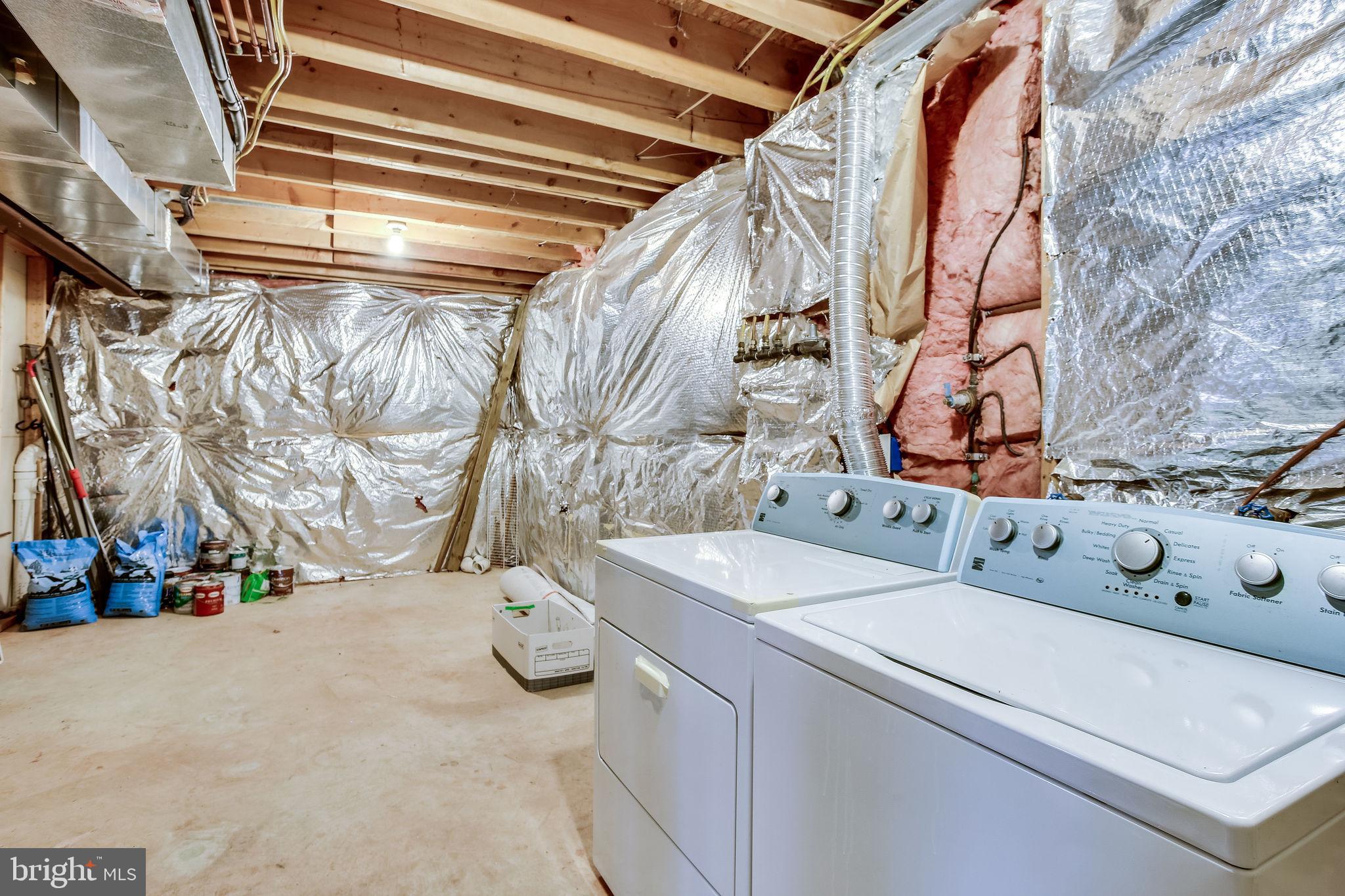 POTOMAC LAKES - Residential