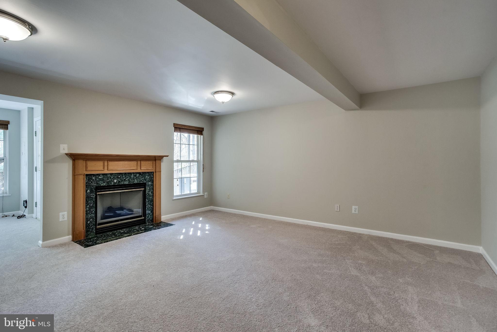 POTOMAC LAKES - Residential