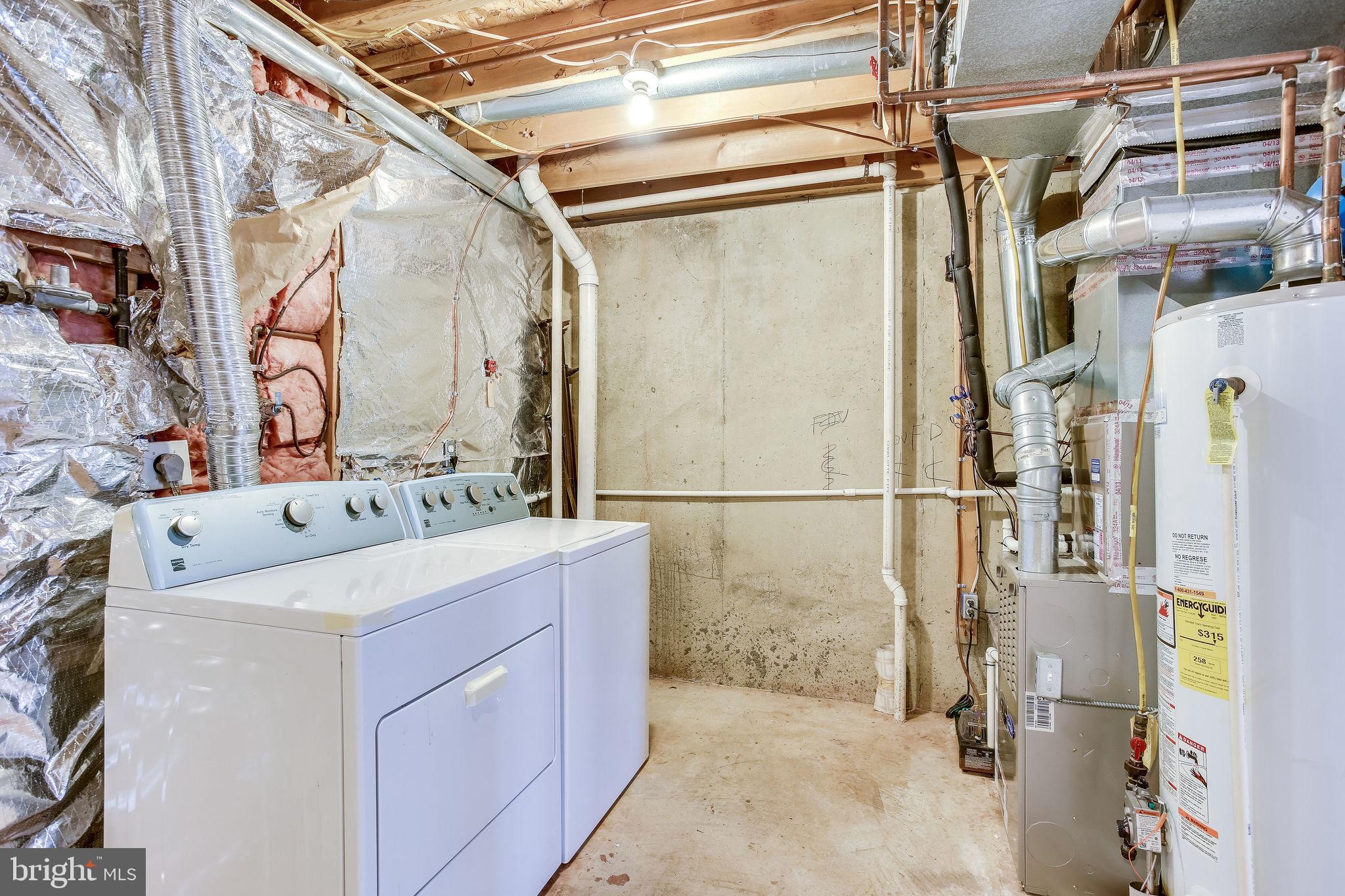 POTOMAC LAKES - Residential