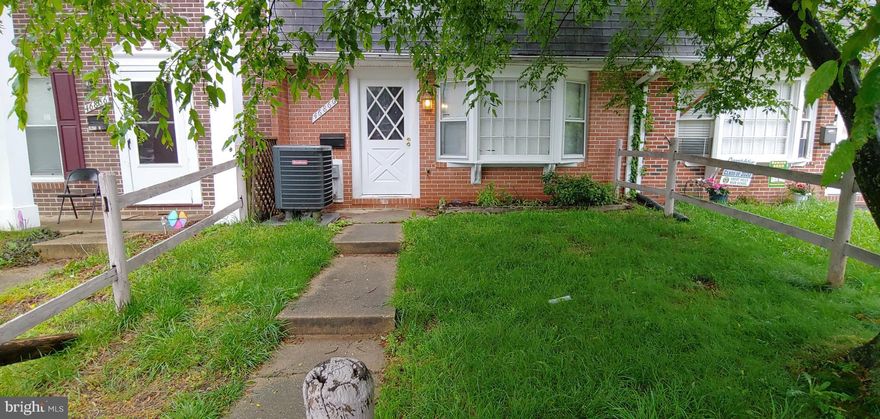 Rare opportunity to purchase a home in great condition for less than you would pay in rent. This 3 bed 1.5 bath townhome in Colony Square has been updated with plenty of modern comforts. Features include new cabinets and granite kitchen counters . Recently updated kitchen with New Stainless steel stove, dishwasher, and microwave.  New paint throughout and freshly refinished hardwood floors.  Conveniently located to all major commuter routes and employment opportunities including PAX River. Walk to John G. Lancaster Park for a leisurely stroll or take a scenic drive south to Point Lookout State Park. But don't forget to bring your fishing pole and swimming trunks. However, we do not recommend both activities simultaneously.