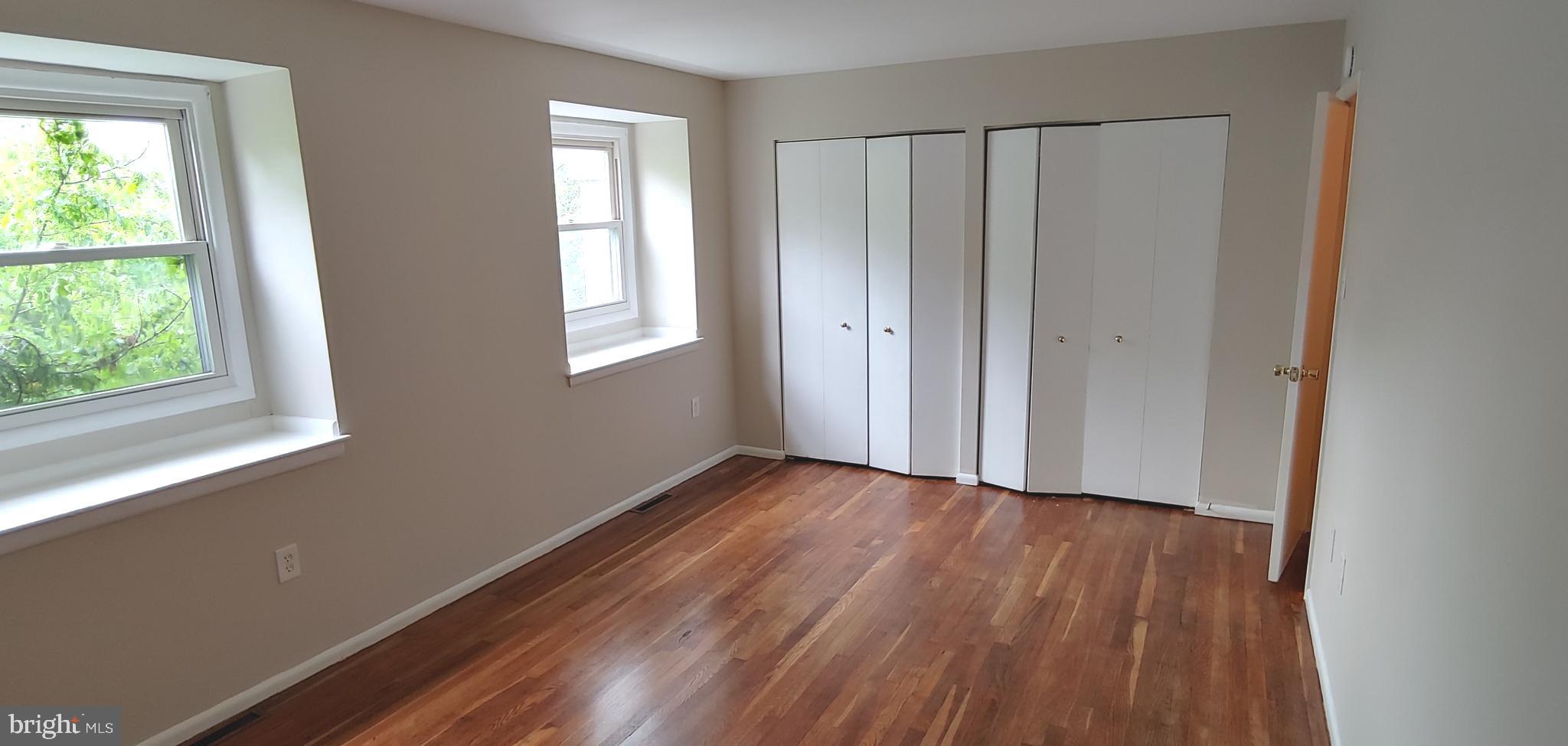 COLONY SQUARE - Residential