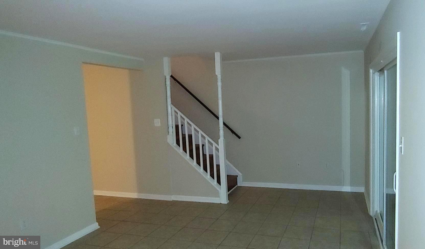 COLONY SQUARE - Residential