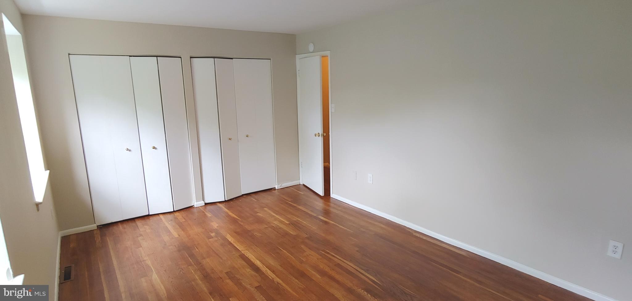 COLONY SQUARE - Residential