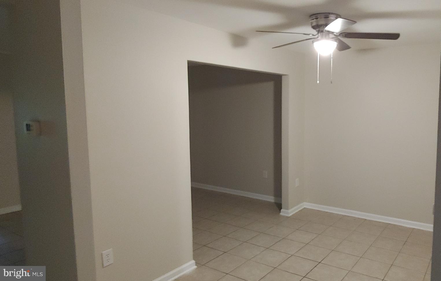 COLONY SQUARE - Residential