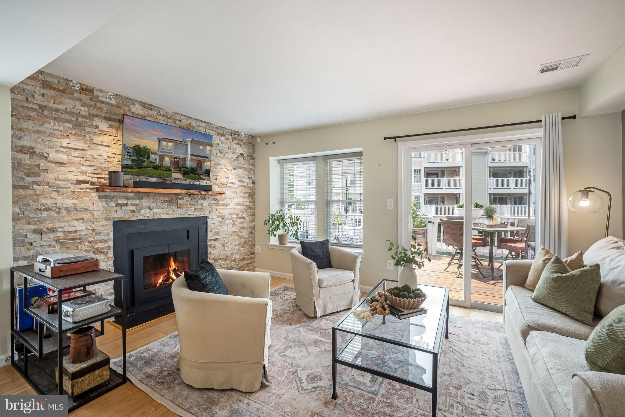 3349 LAKESIDE VIEW DRIVE