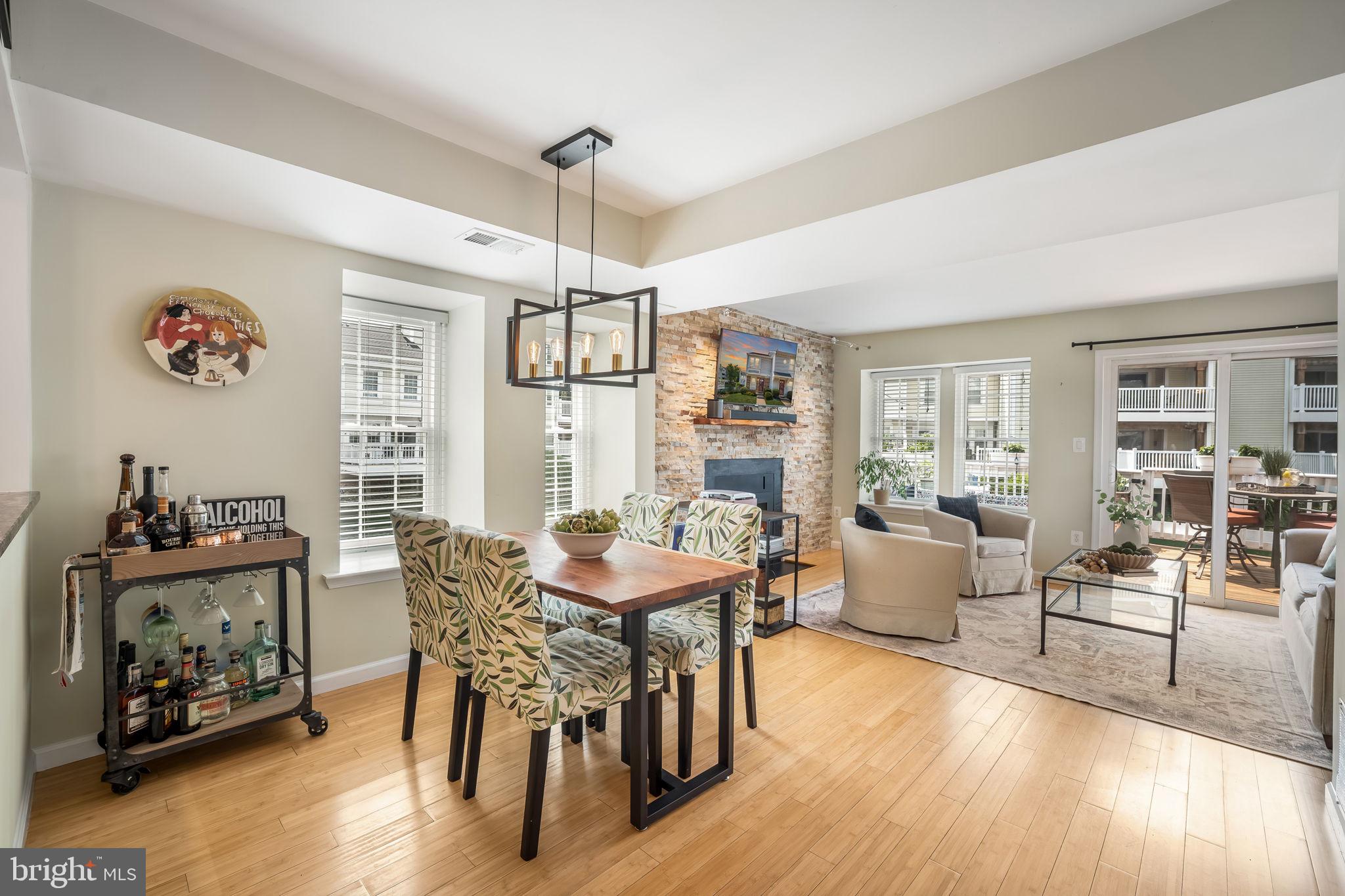 3349 LAKESIDE VIEW DRIVE