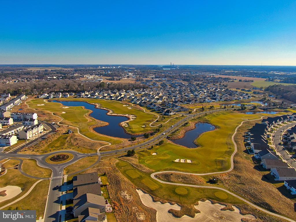 PLANTATION LAKES - Residential