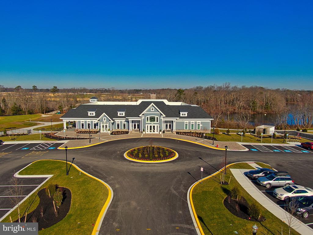 PLANTATION LAKES - Residential