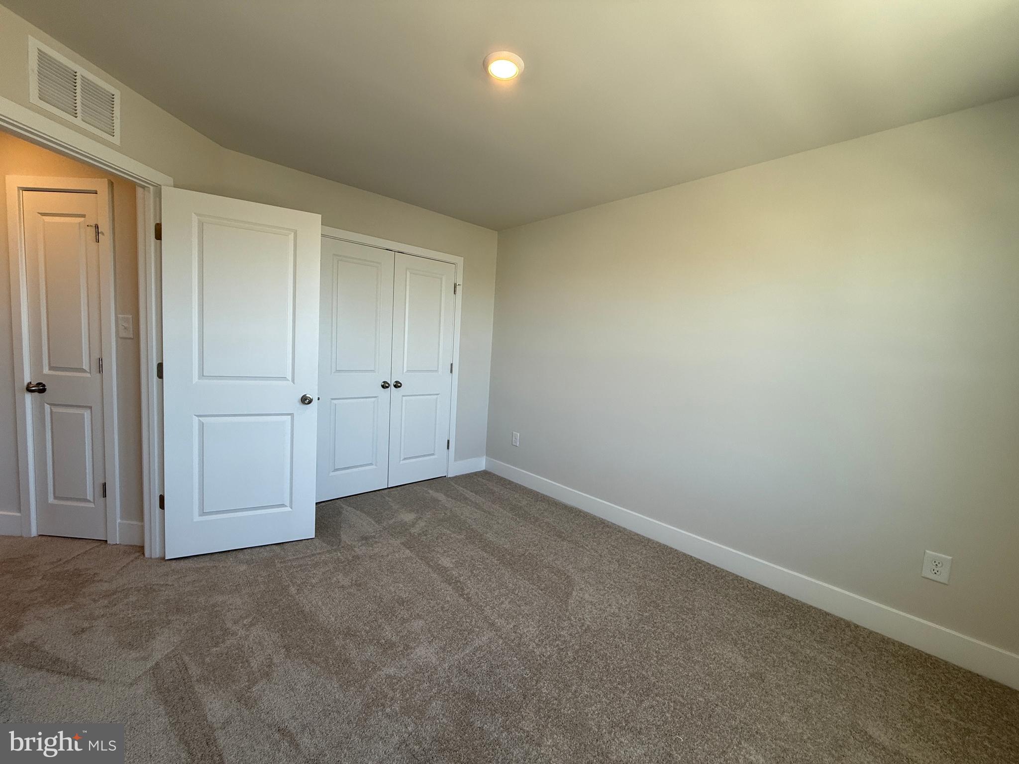 PLANTATION LAKES - Residential