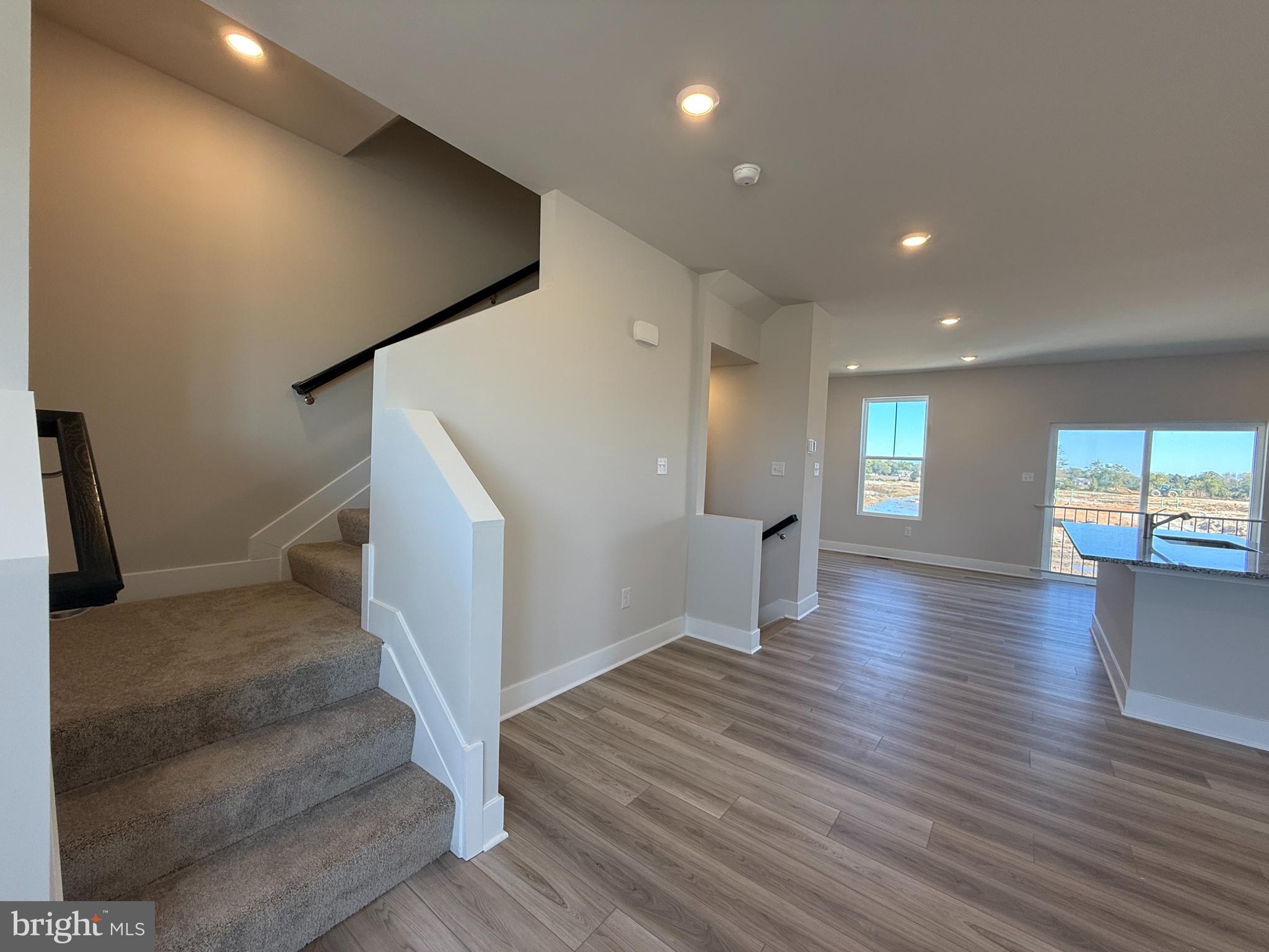 PLANTATION LAKES - Residential