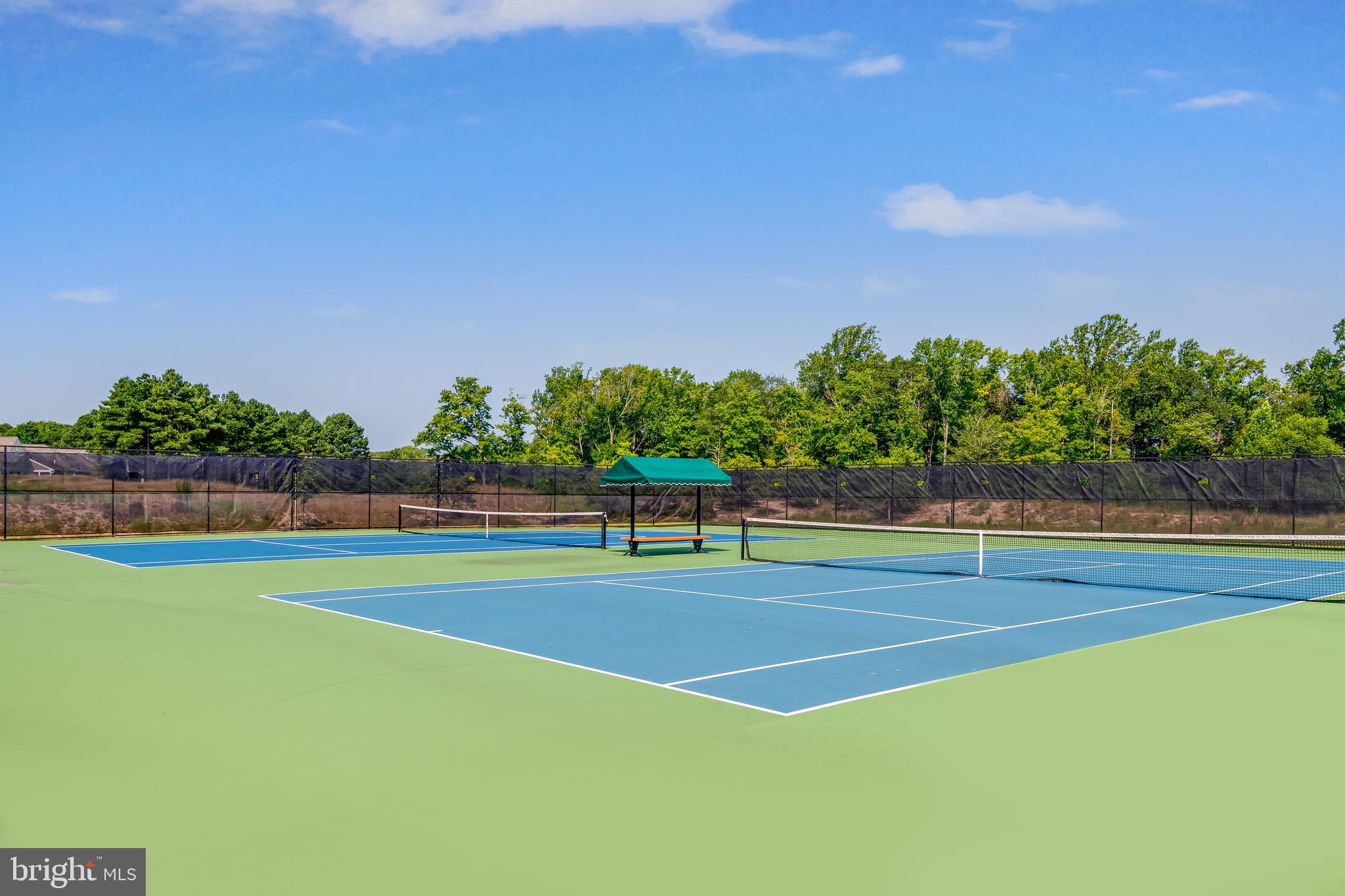 PLANTATION LAKES - Residential