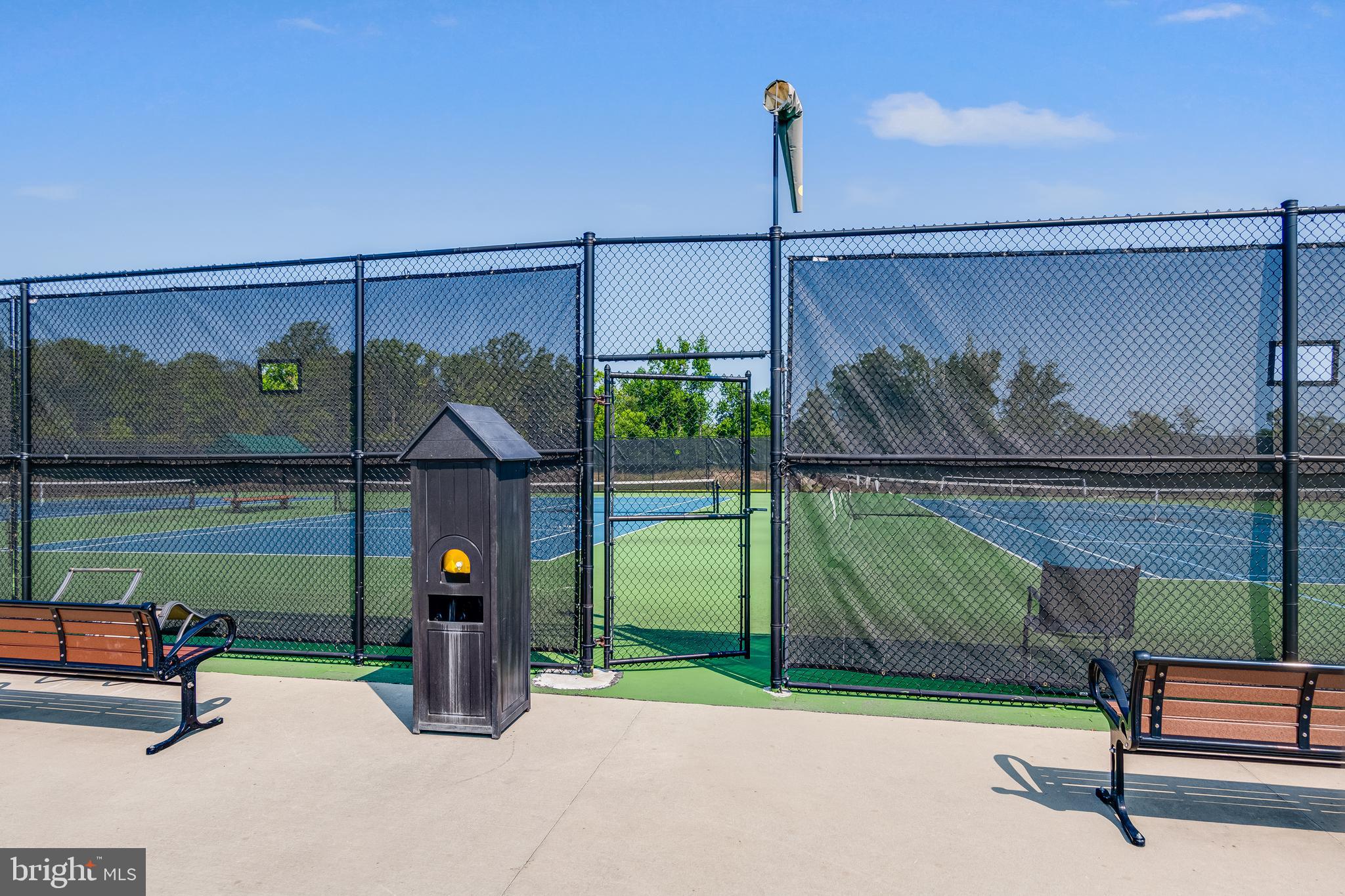 PLANTATION LAKES - Residential