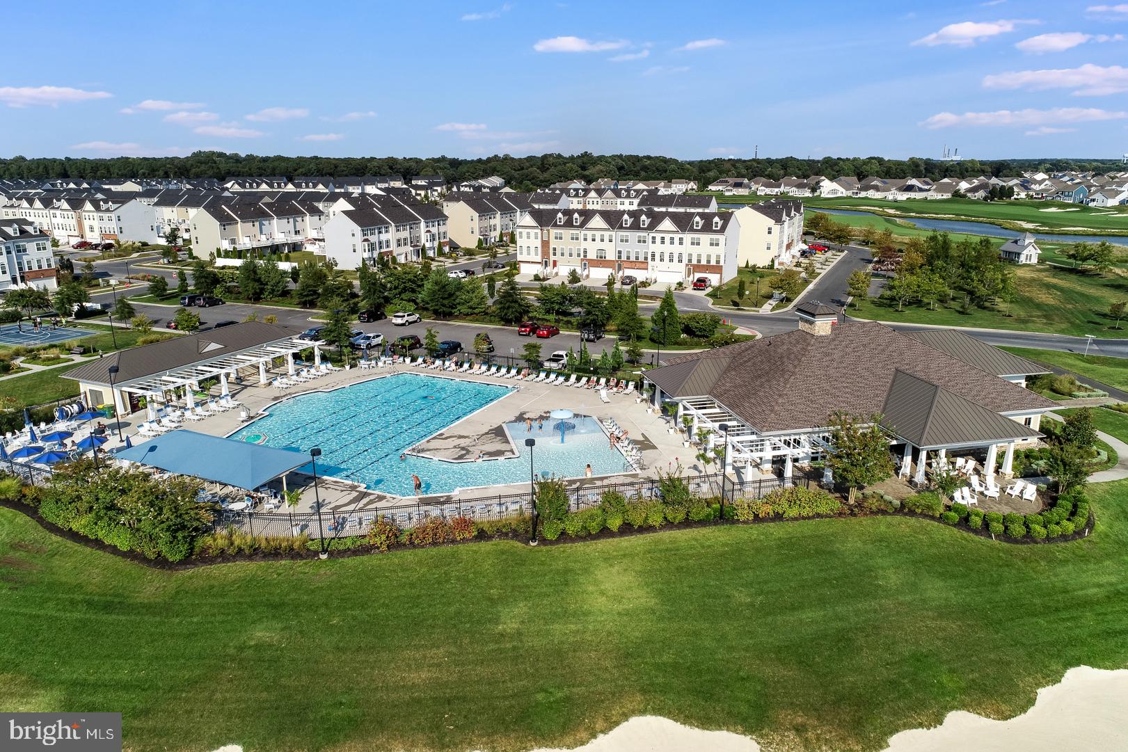 PLANTATION LAKES - Residential