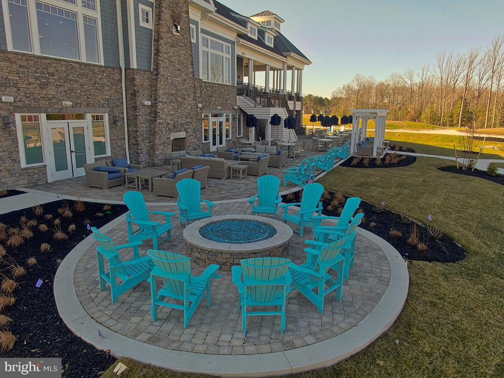 PLANTATION LAKES - Residential