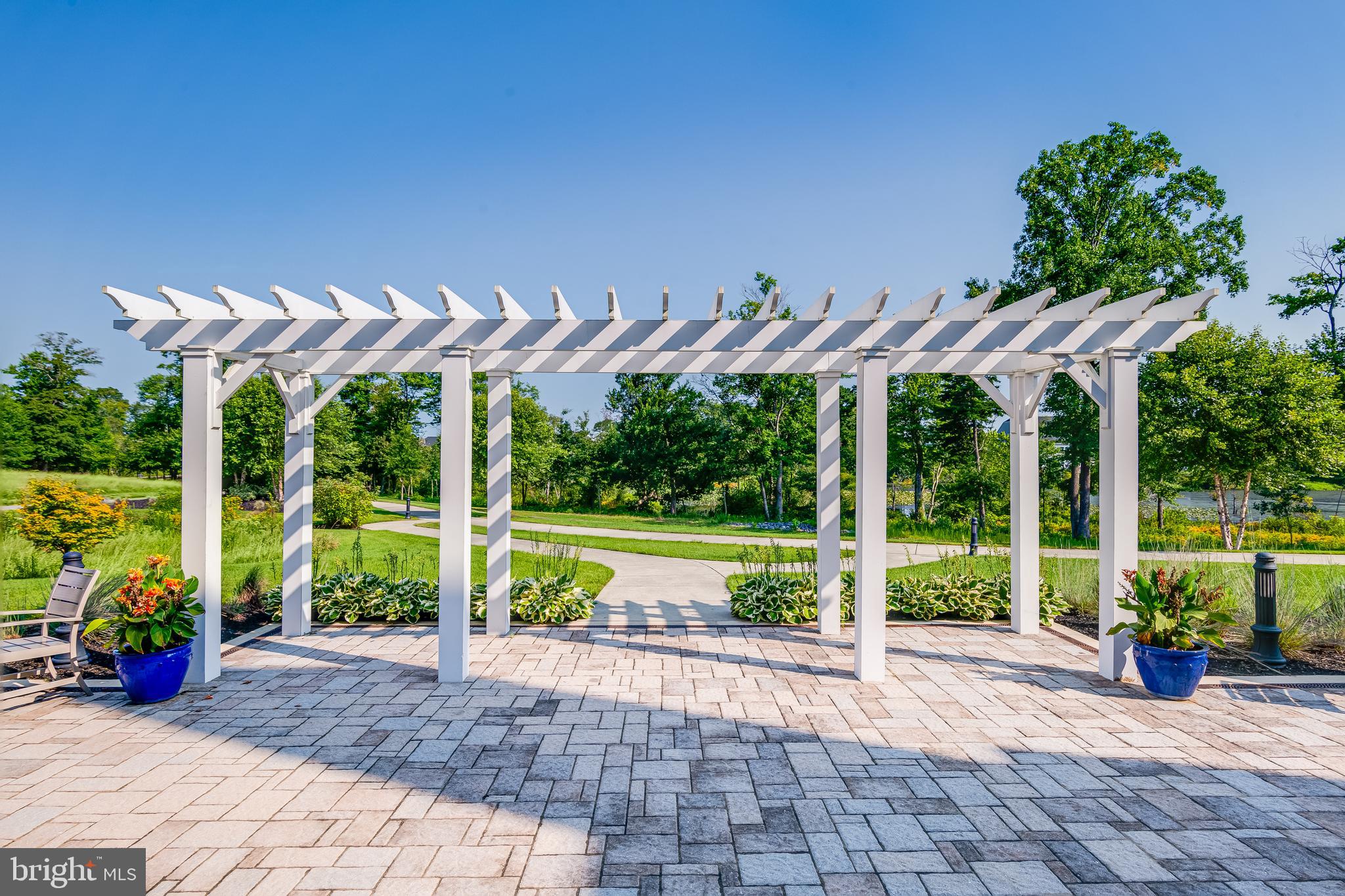 PLANTATION LAKES - Residential