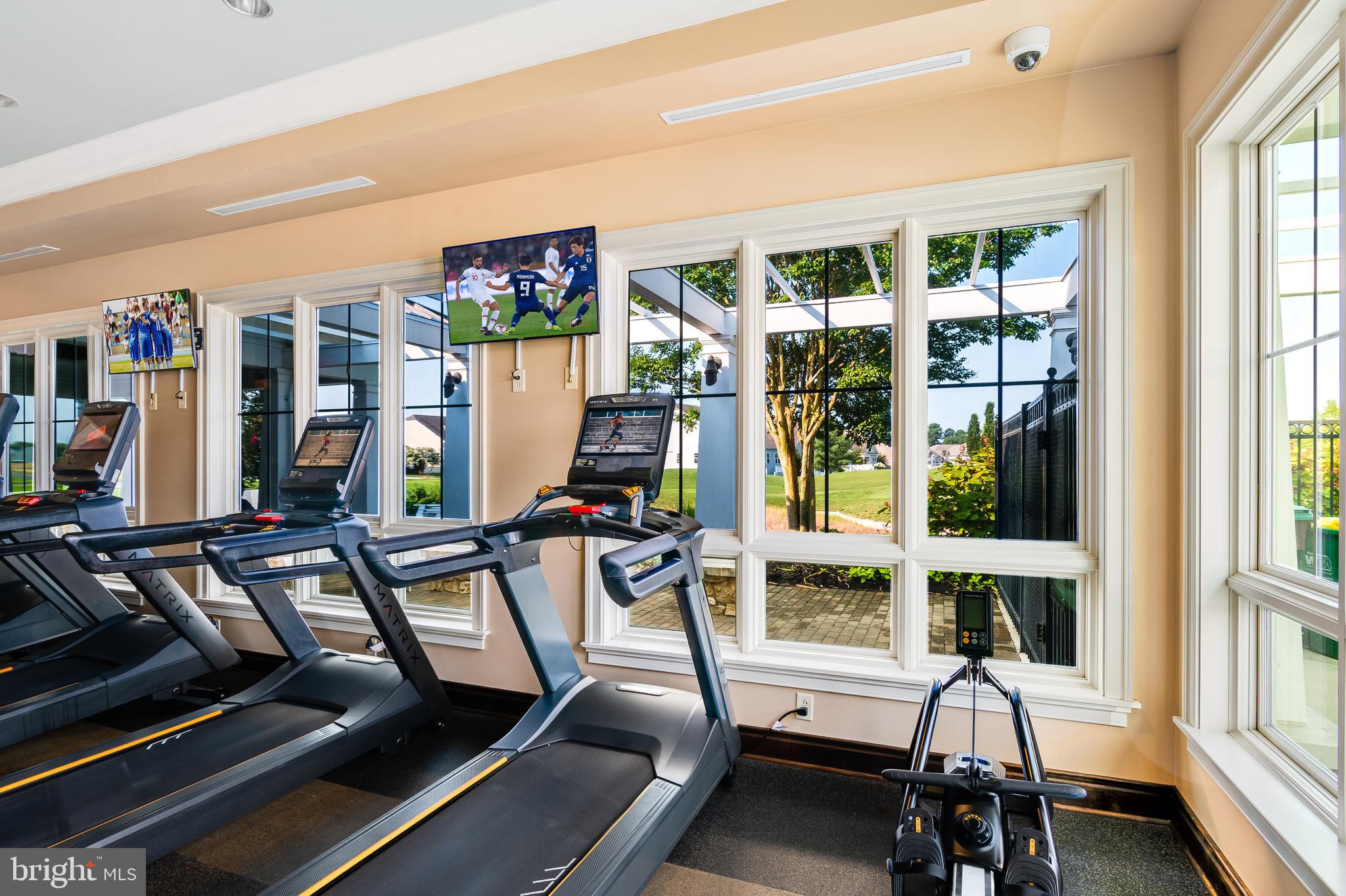 PLANTATION LAKES - Residential