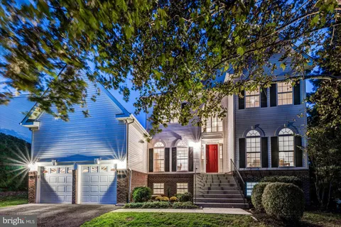 724 Godfrey Court SE, Leesburg, VA MLS: VALO2109788