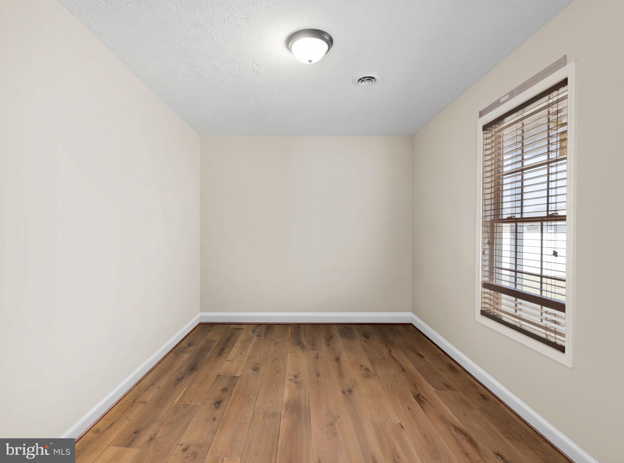 ELIZABETH STATION - Residential