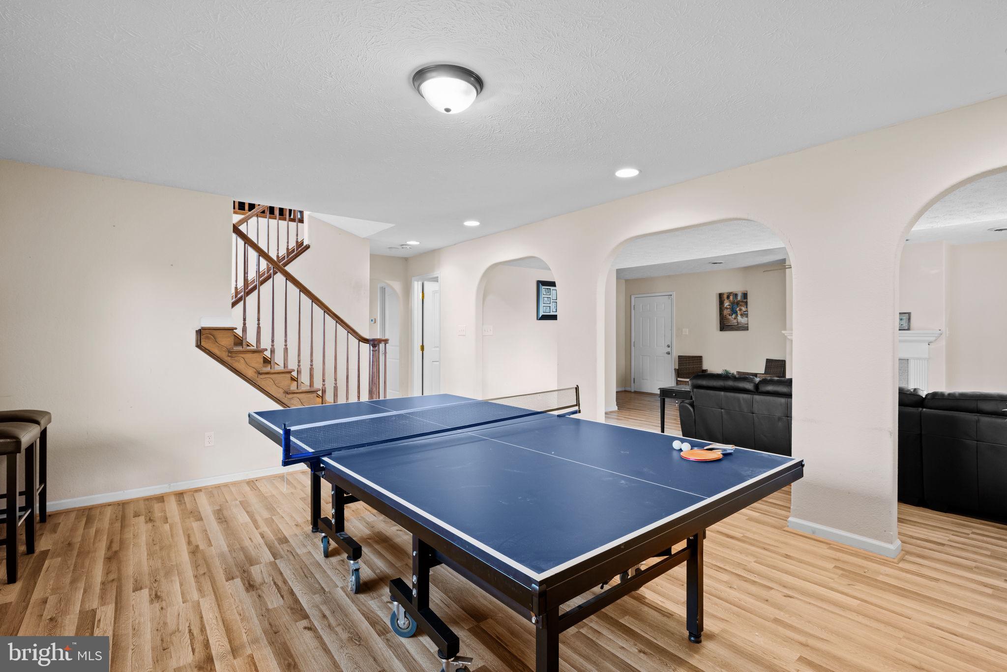 ELIZABETH STATION - Residential