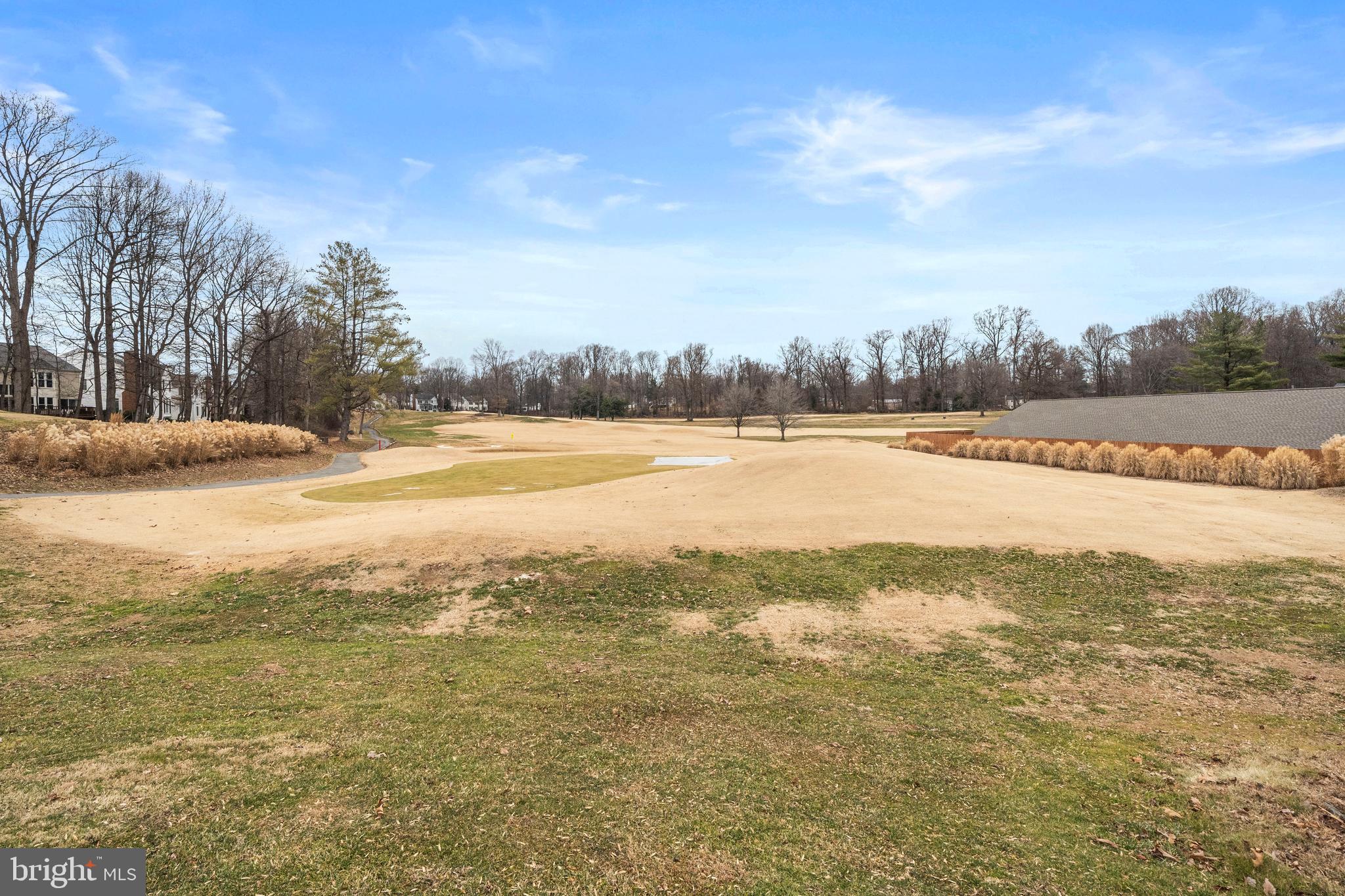 PENDERBROOK SQUARE CONDOMINIUMS - Residential