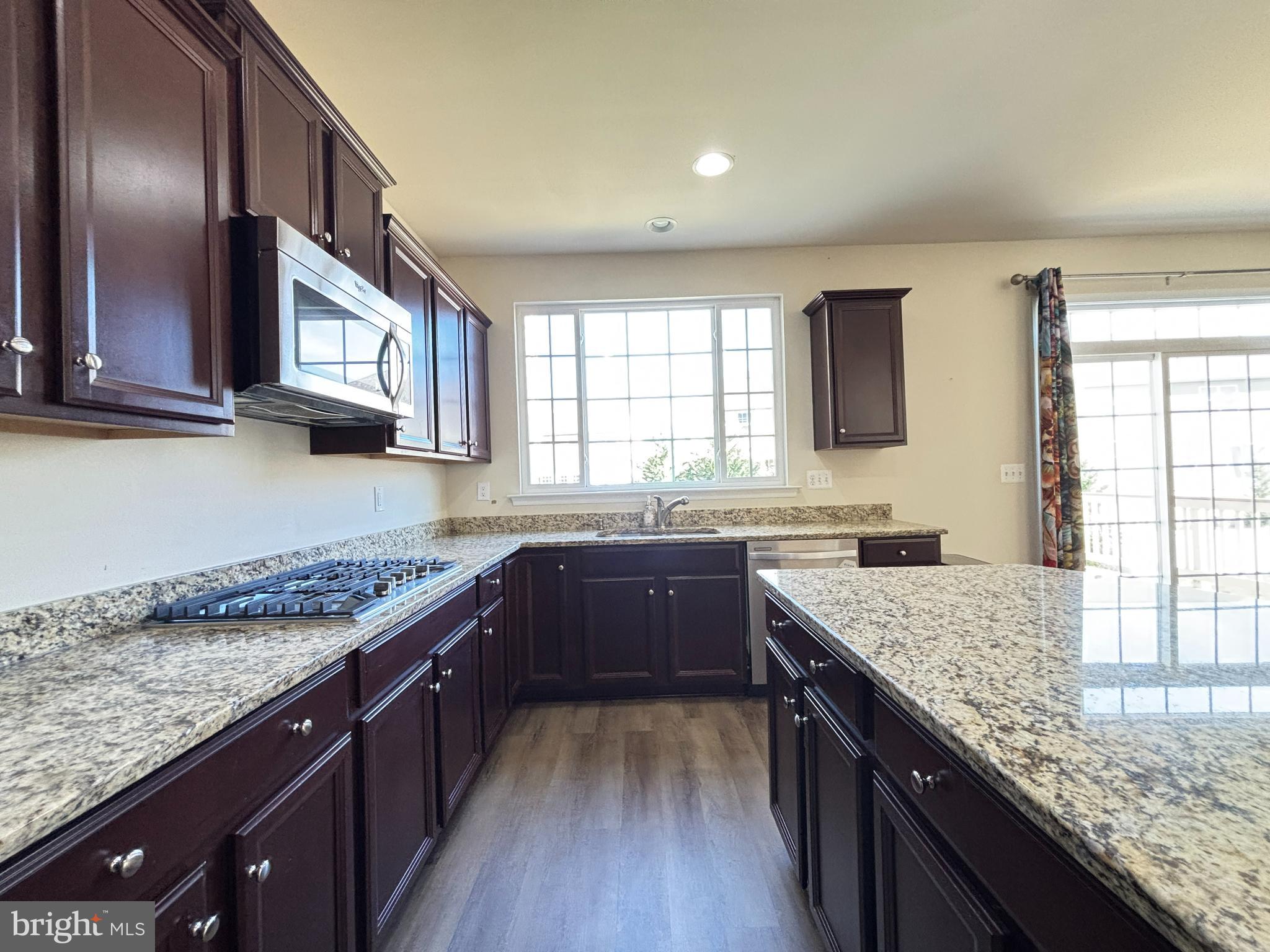 COLONIAL FORGE - Residential Lease