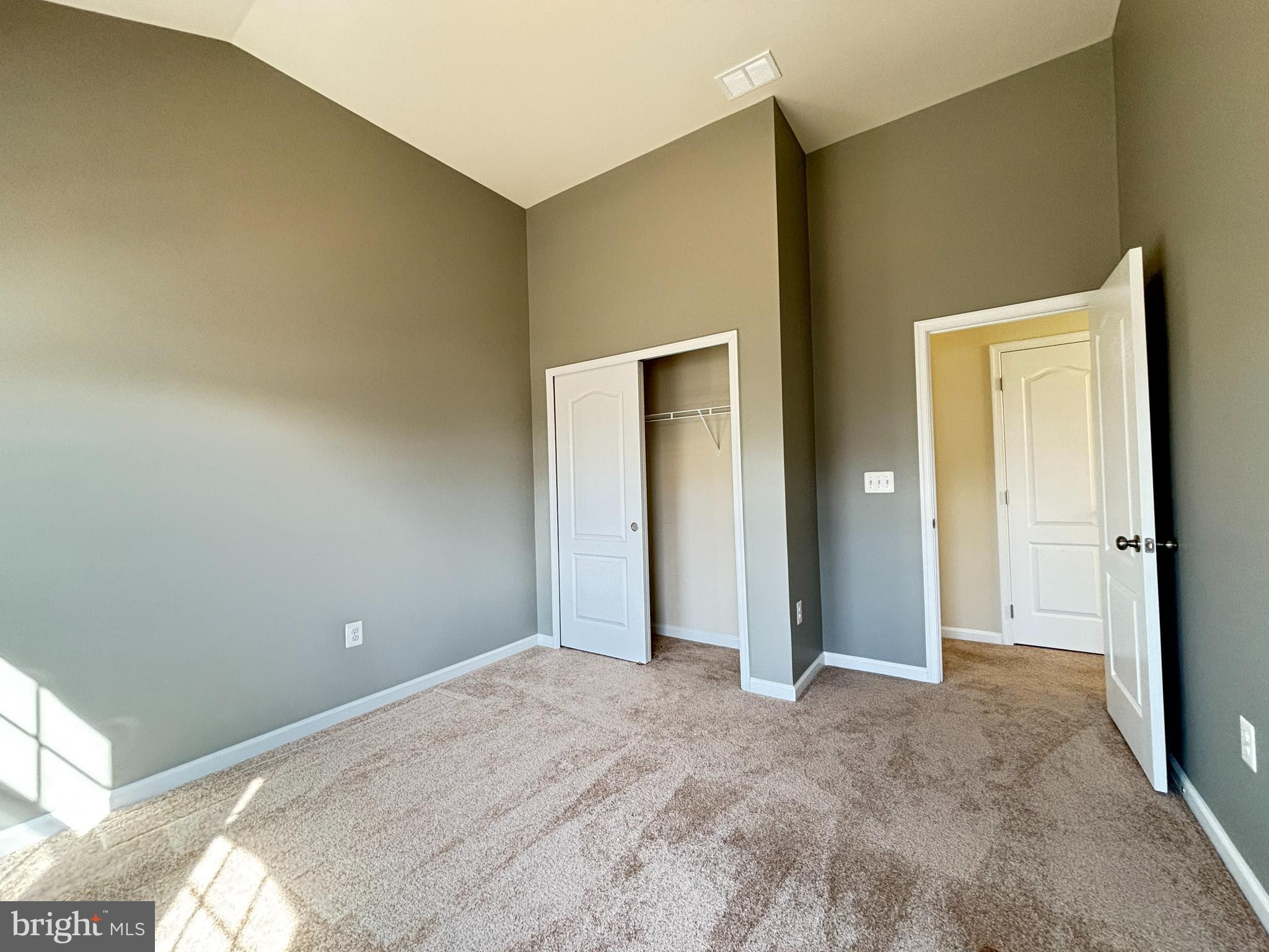 COLONIAL FORGE - Residential Lease