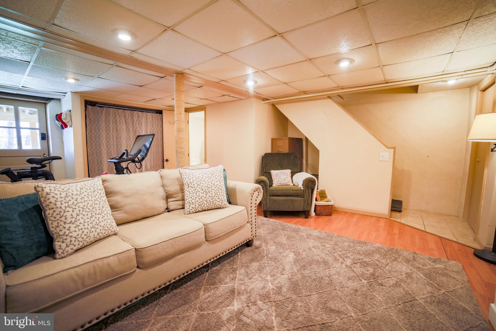 CHATHAM VIL - Residential