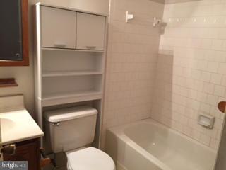 HUNTERS POINTE - Residential