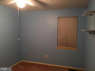 HUNTERS POINTE - Residential