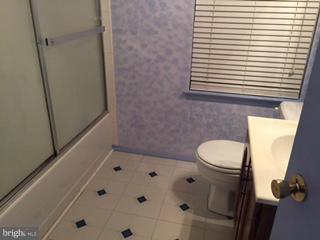 HUNTERS POINTE - Residential