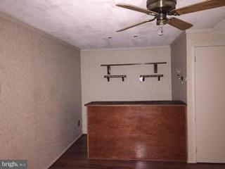 HUNTERS POINTE - Residential