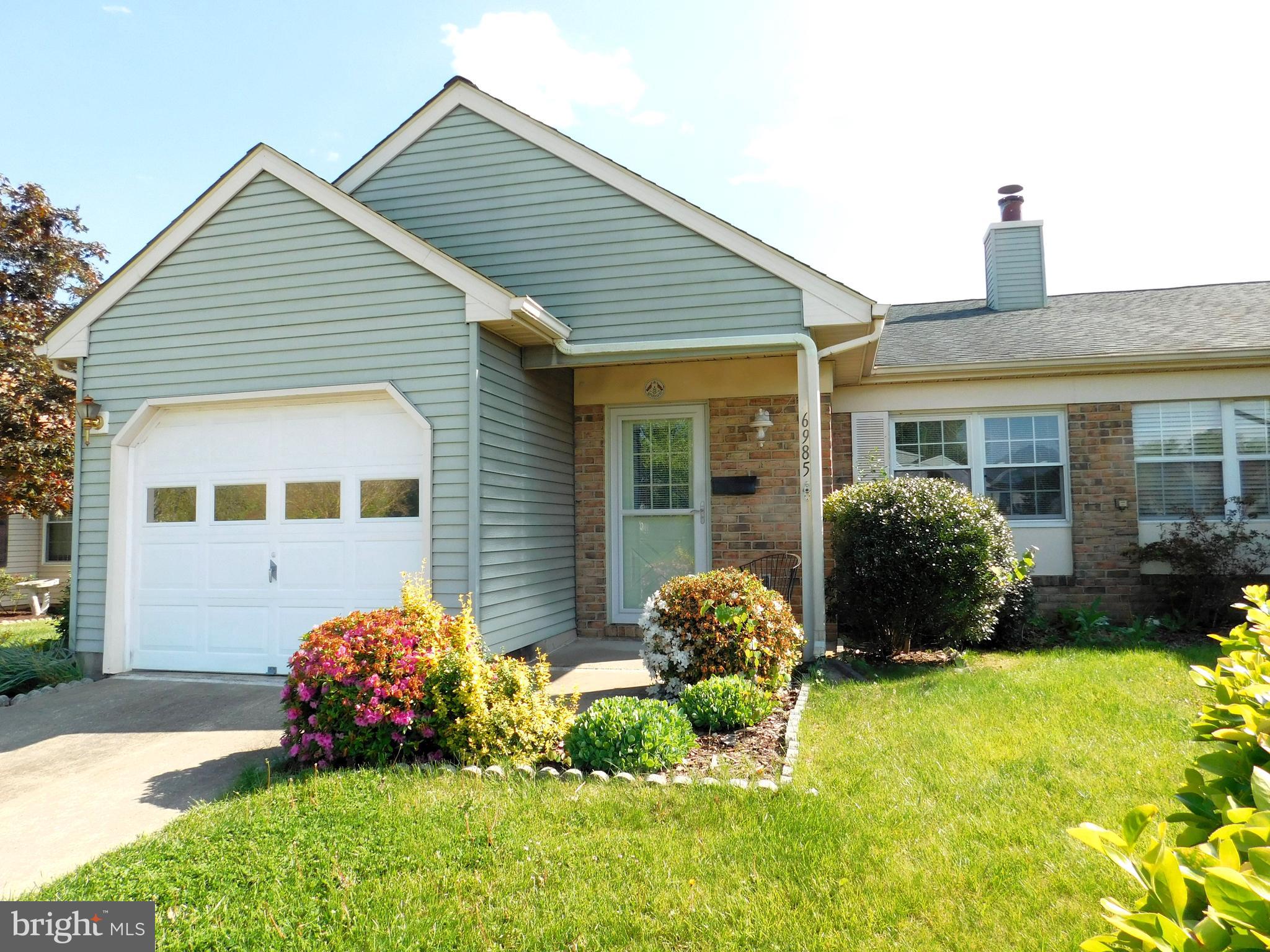6985 ARBOR DRIVE