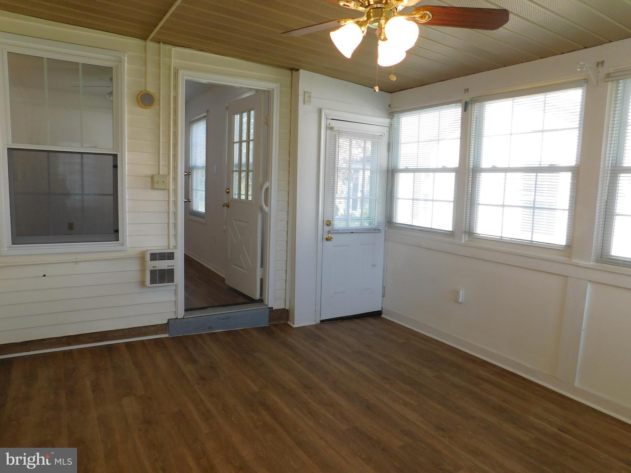 CRESTWOOD VILLAGE - Residential