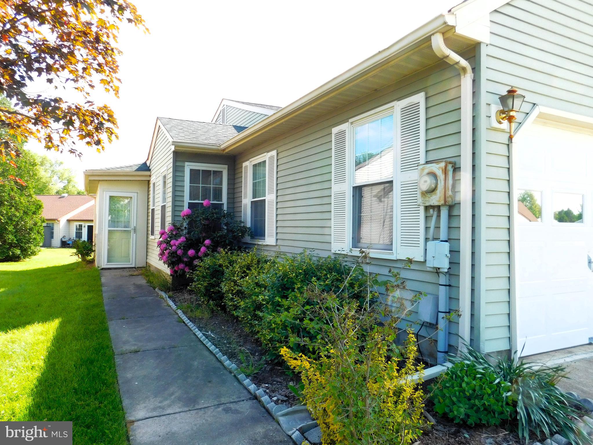 6985 ARBOR DRIVE
