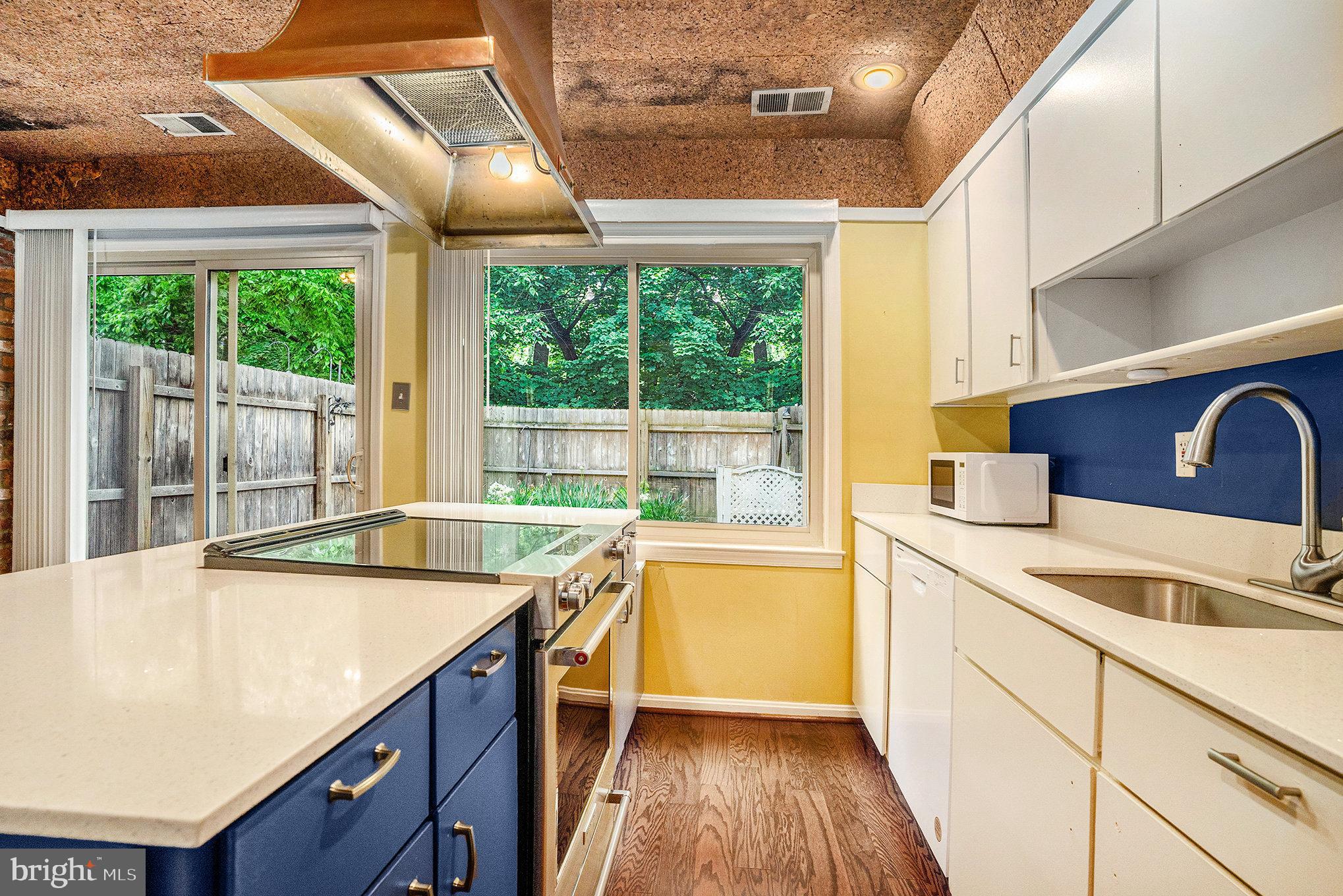 GEORGETOWN OF PHIL - Residential