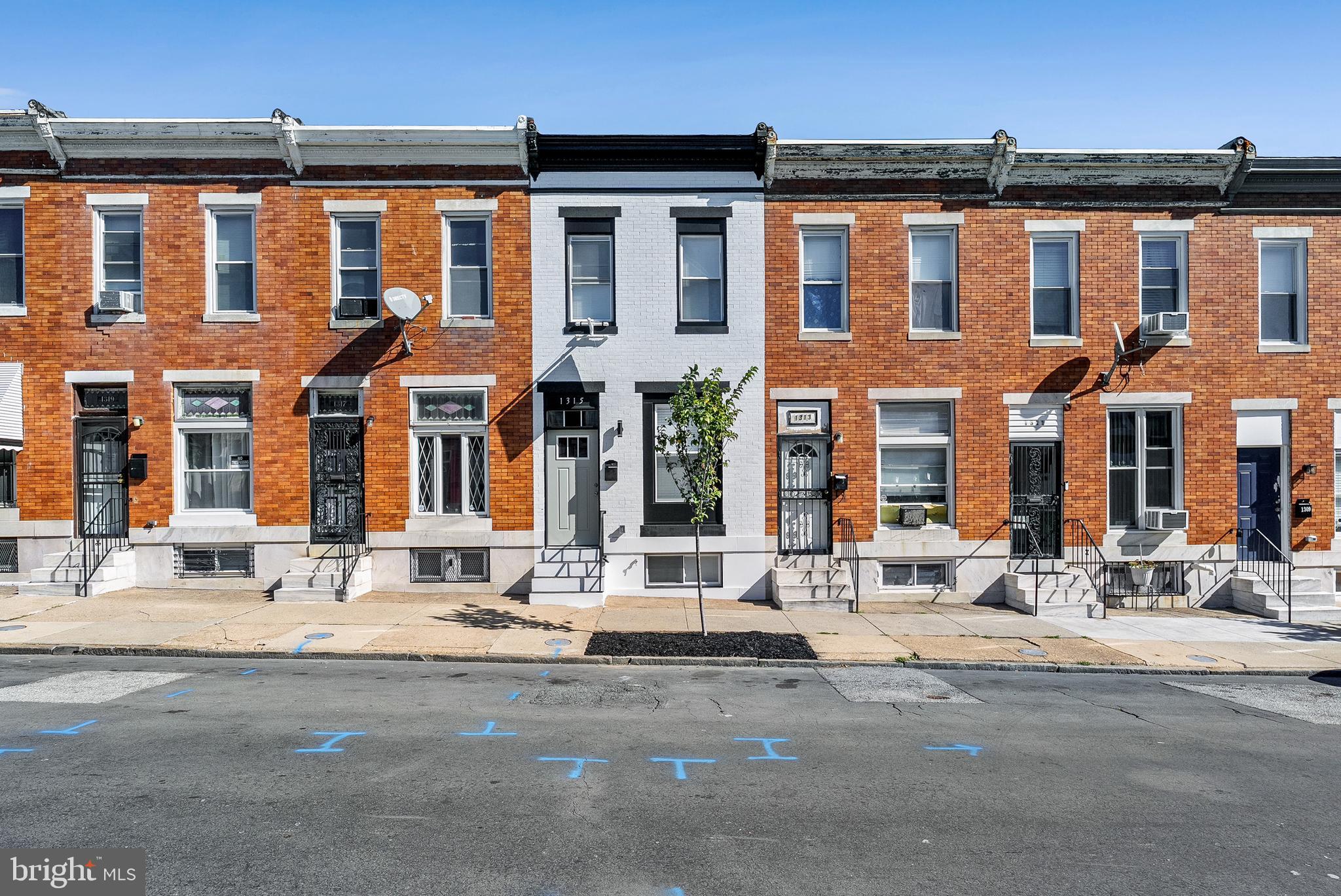 BROADWAY EAST - Residential