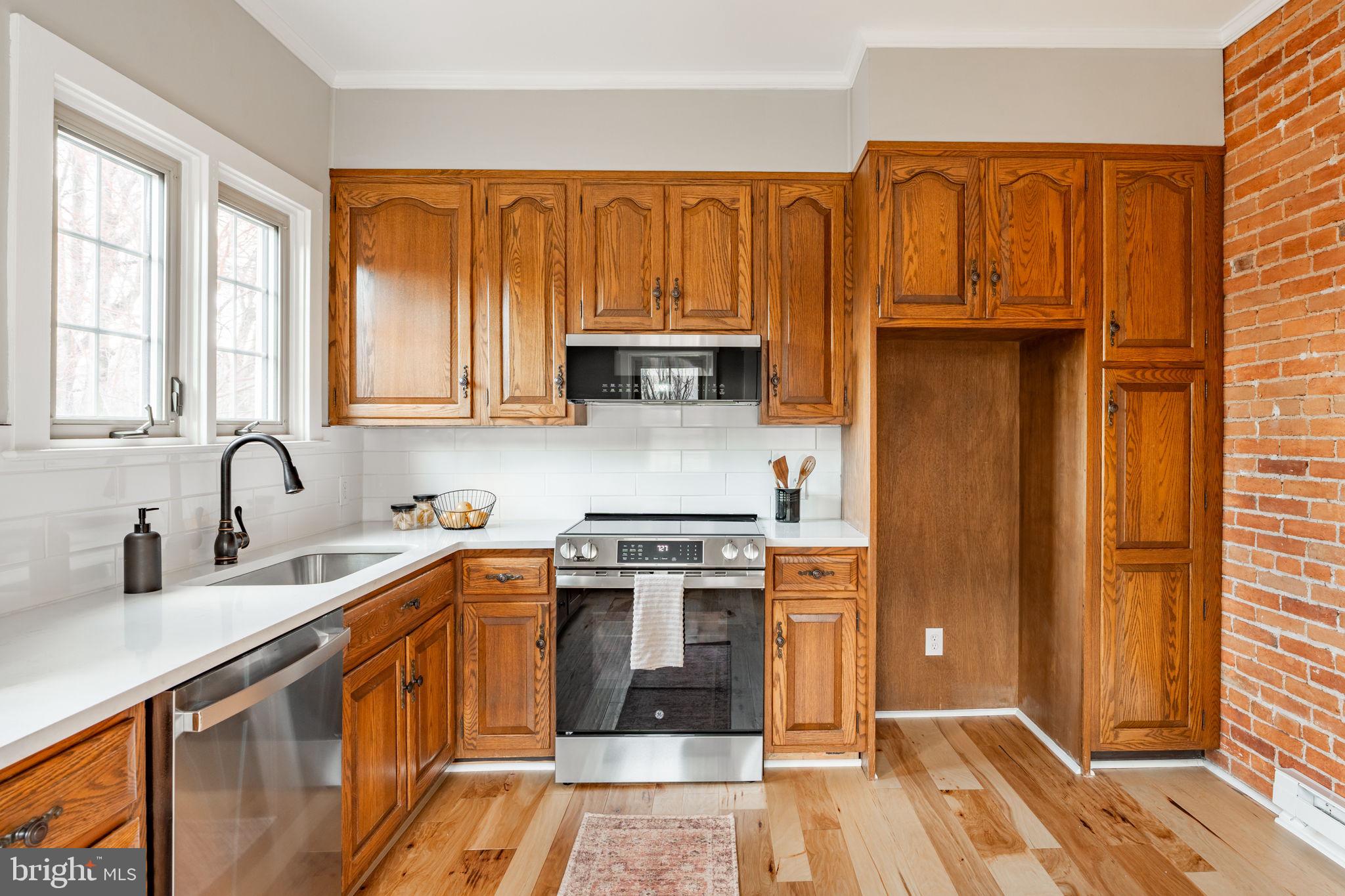 MANHEIM BOROUGH - Residential