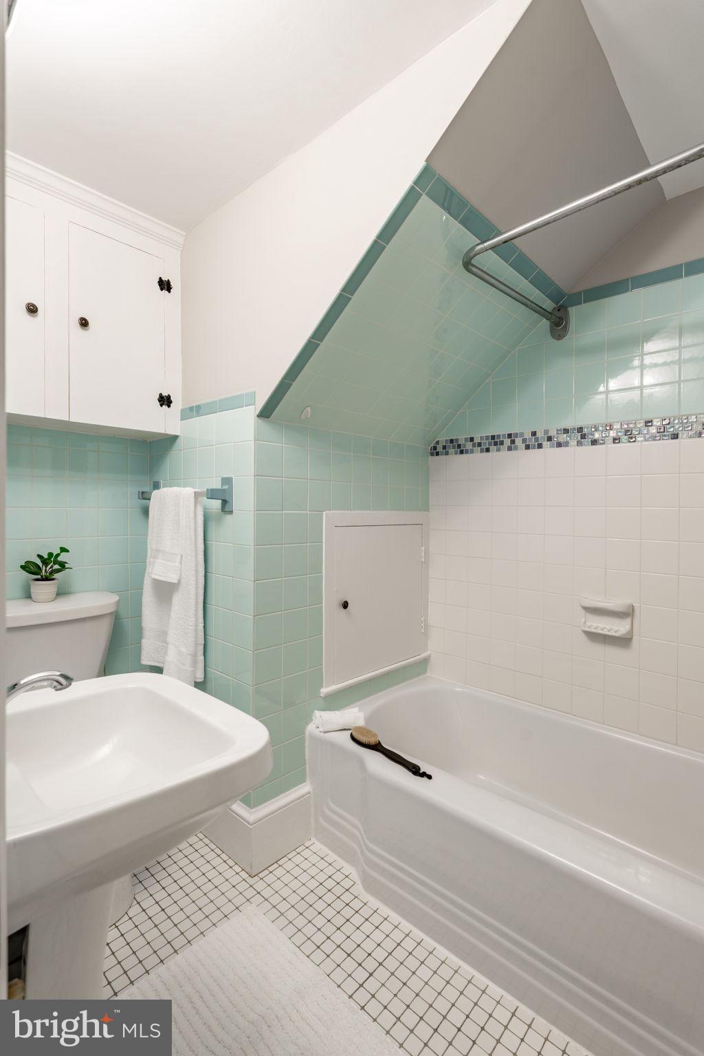 MANHEIM BOROUGH - Residential