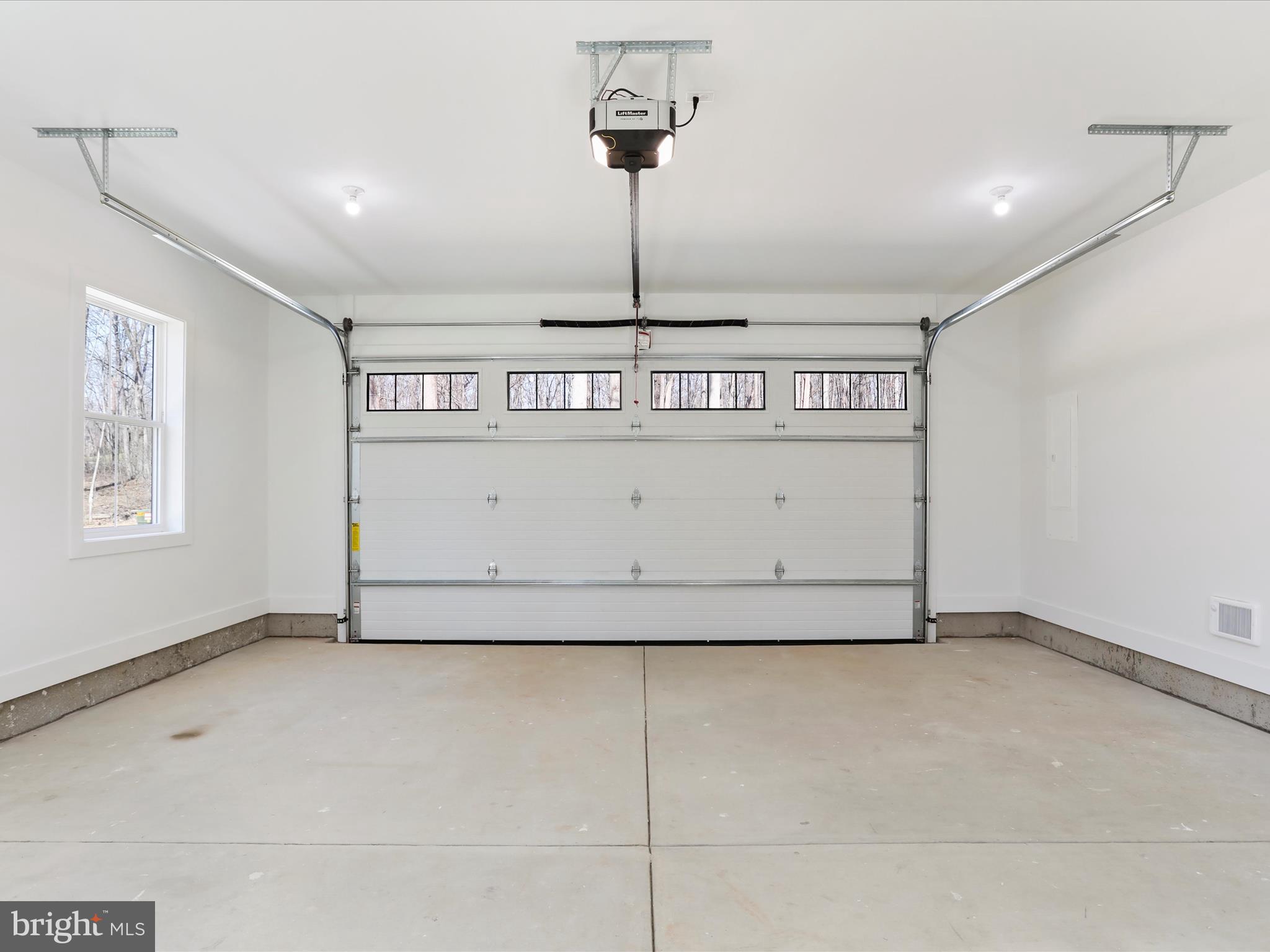 CROSSINGS ON THE POTOMAC - Residential