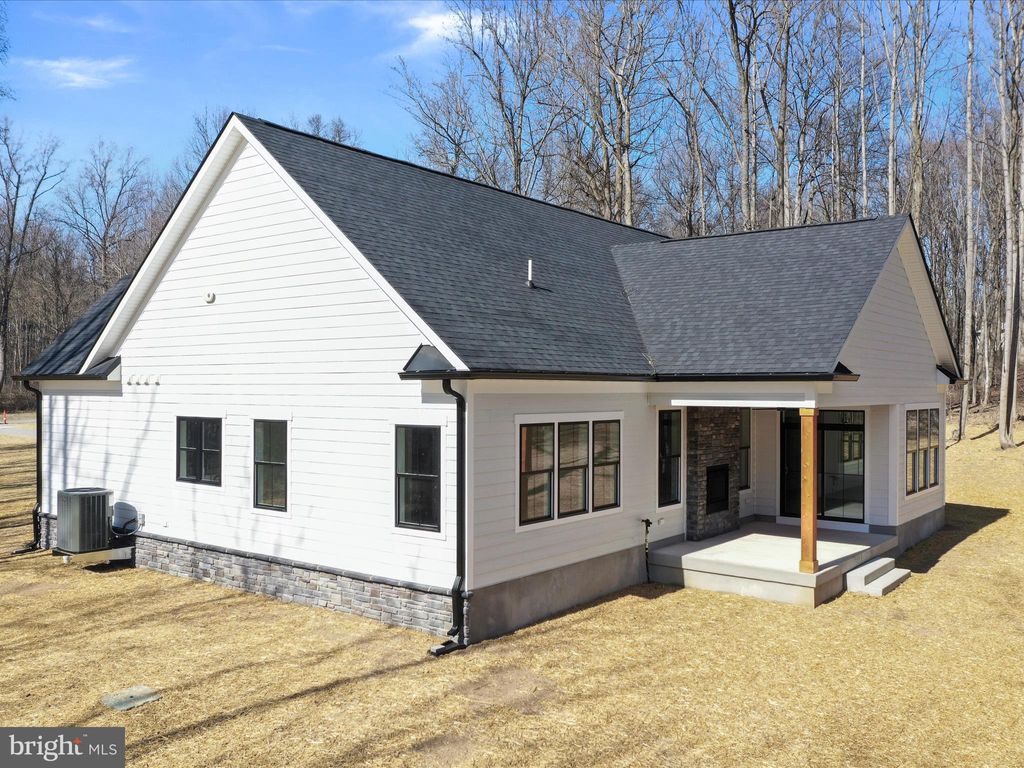 listing image 59