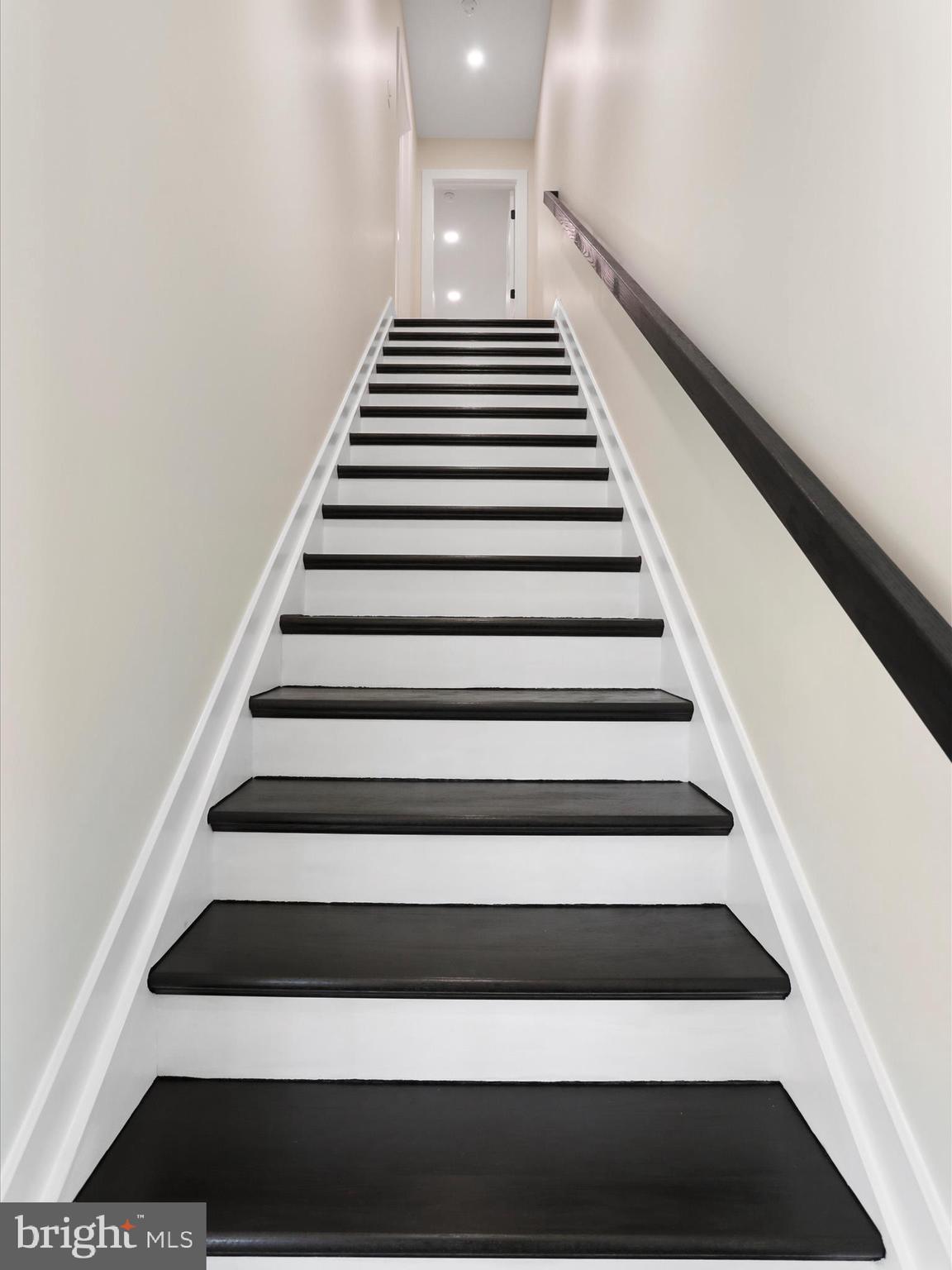 CROSSINGS ON THE POTOMAC - Residential