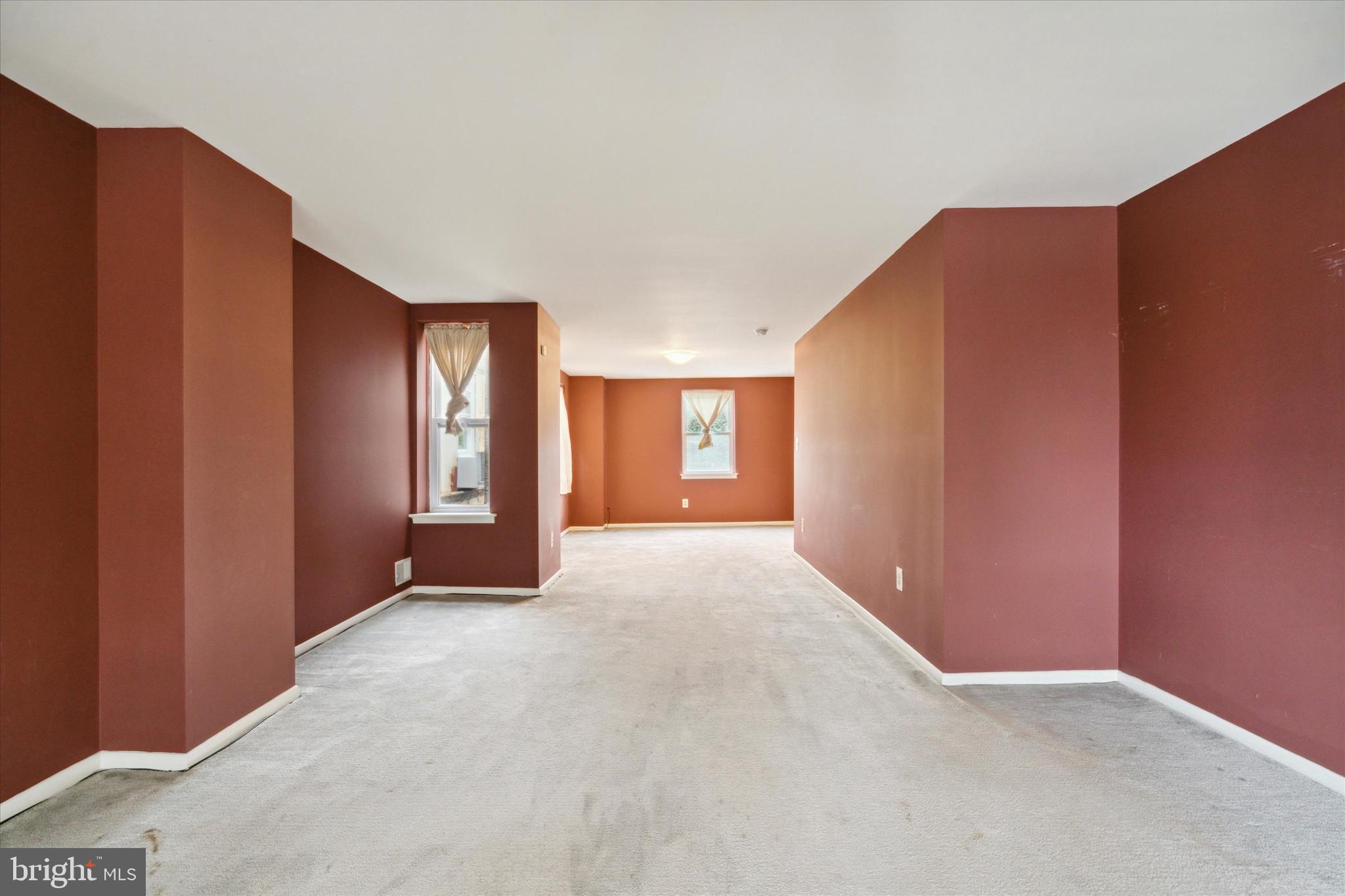 UNIVERSITY CITY - Residential