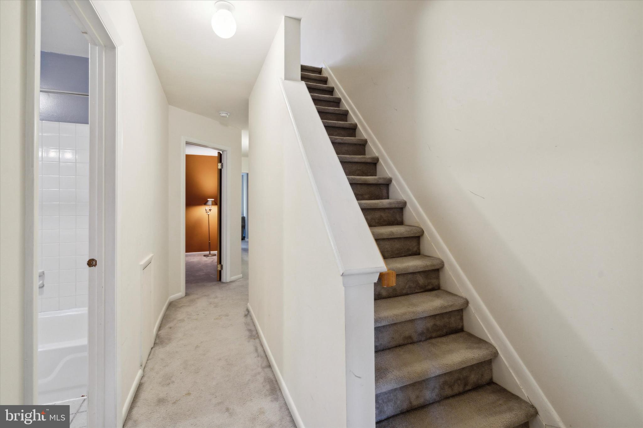 UNIVERSITY CITY - Residential