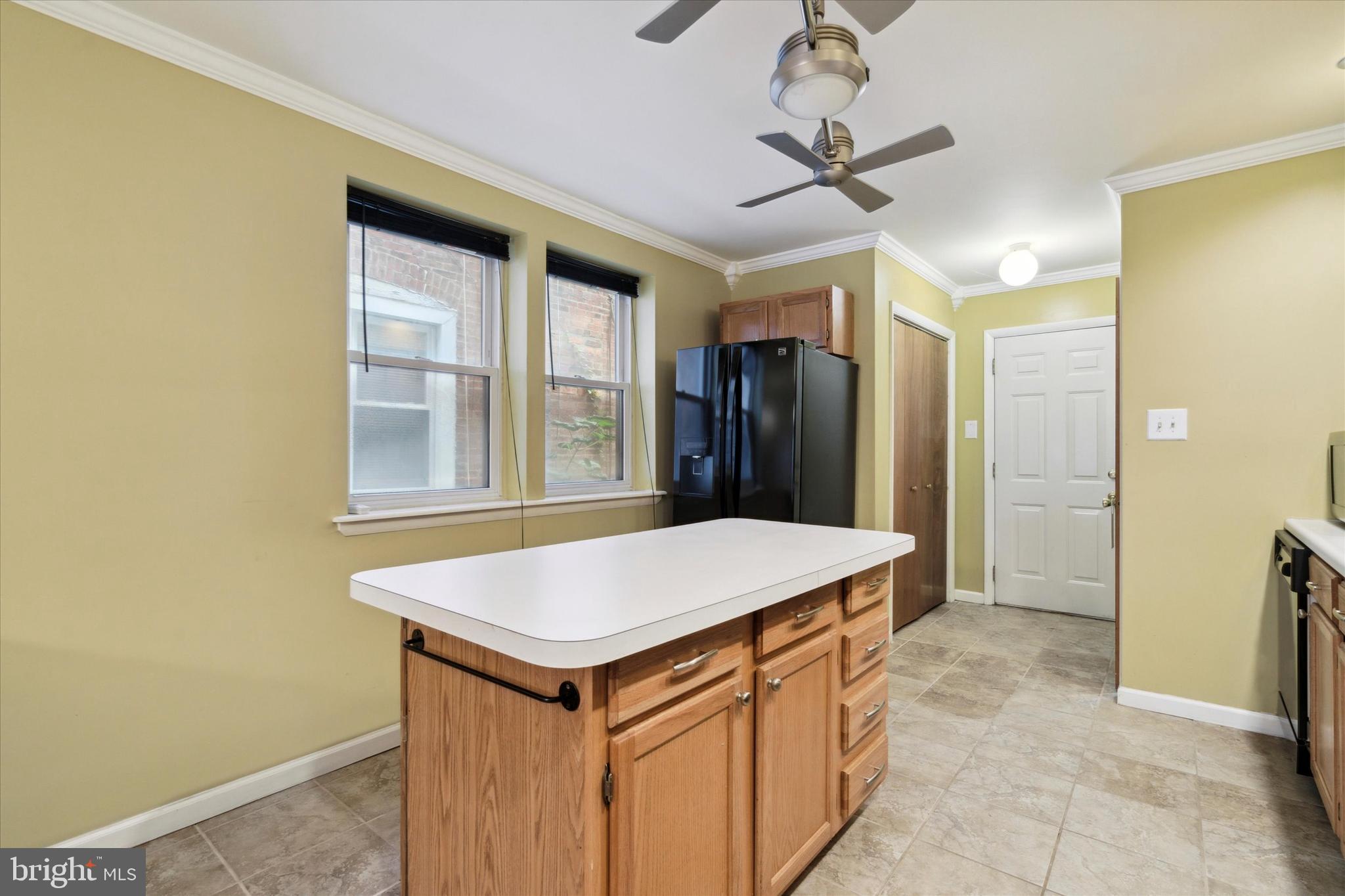 UNIVERSITY CITY - Residential