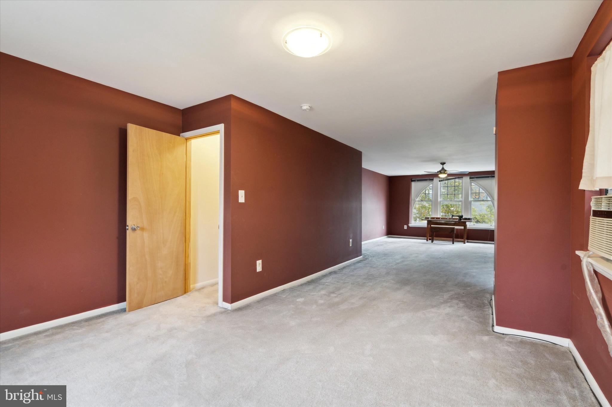 UNIVERSITY CITY - Residential