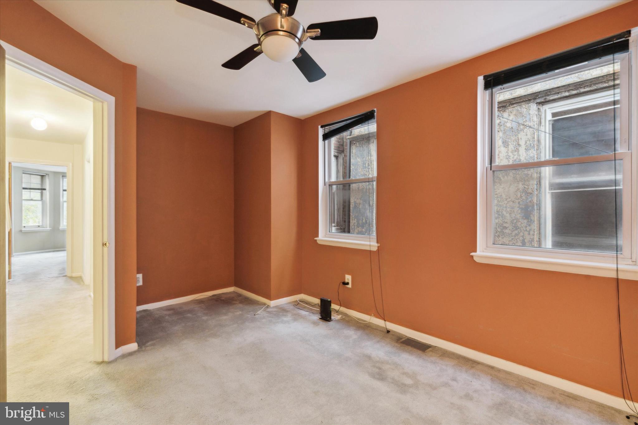 UNIVERSITY CITY - Residential